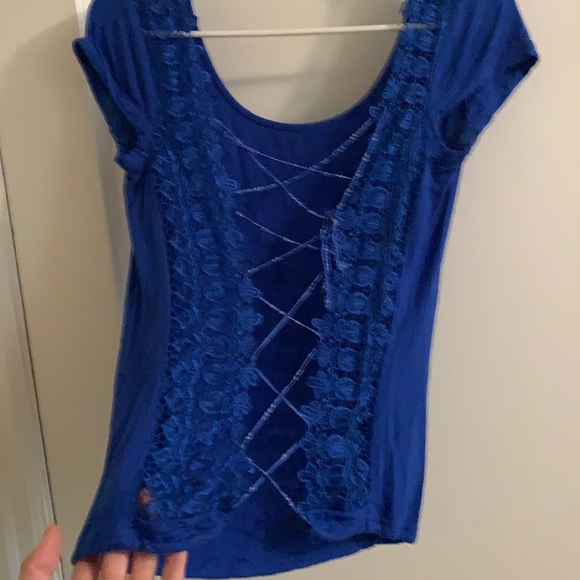 Blue too - Picture 3 of 7